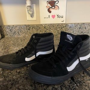 Like new Vans hi tops size 7.5 men’s